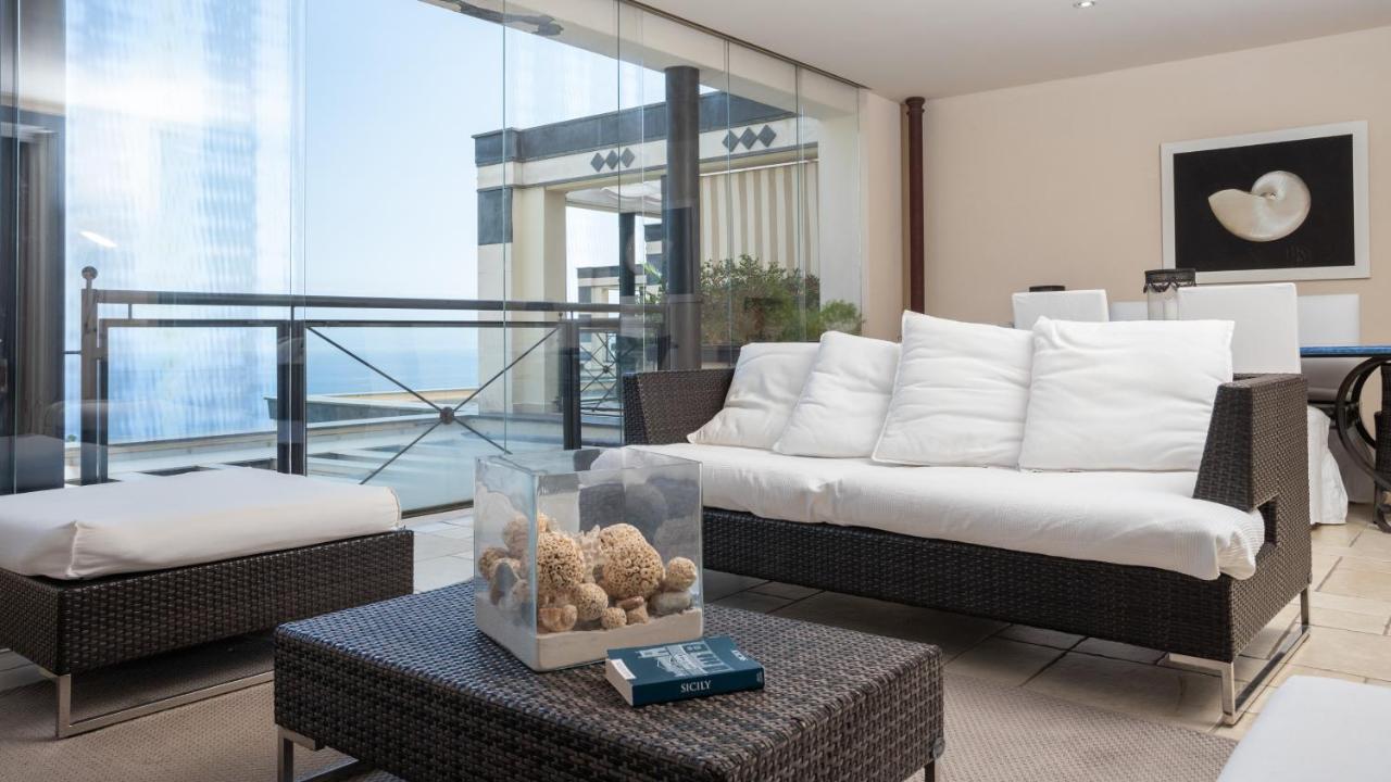 Beautiful Apartment In The Centre Of تاورمينا المظهر الخارجي الصورة